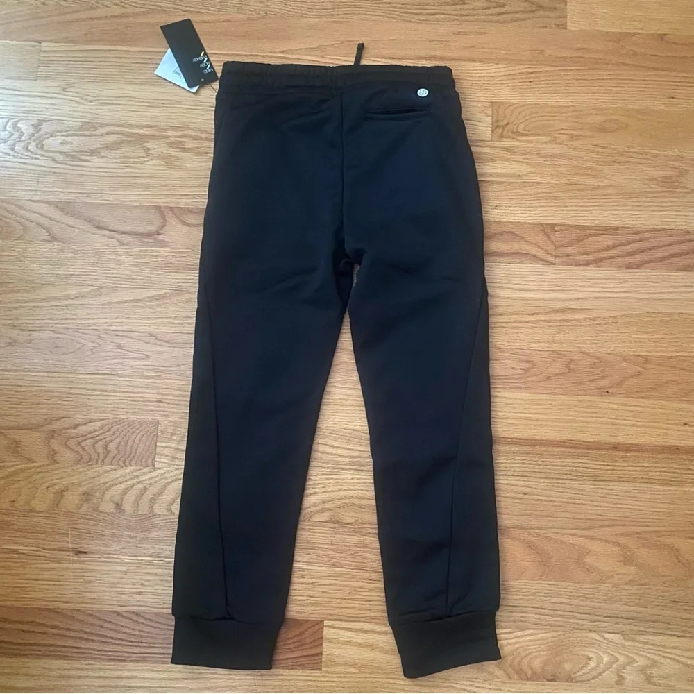 NWT! Zella Kids Classic Joggers (Size Small 7/8)